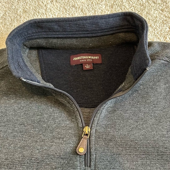 Johnston & Murphy Quarter Zip - Picture 2 of 2